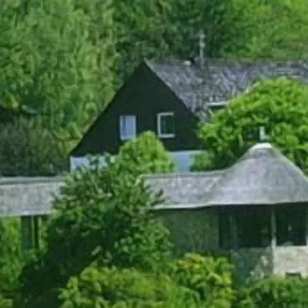 Ritschlay Hotel 3*